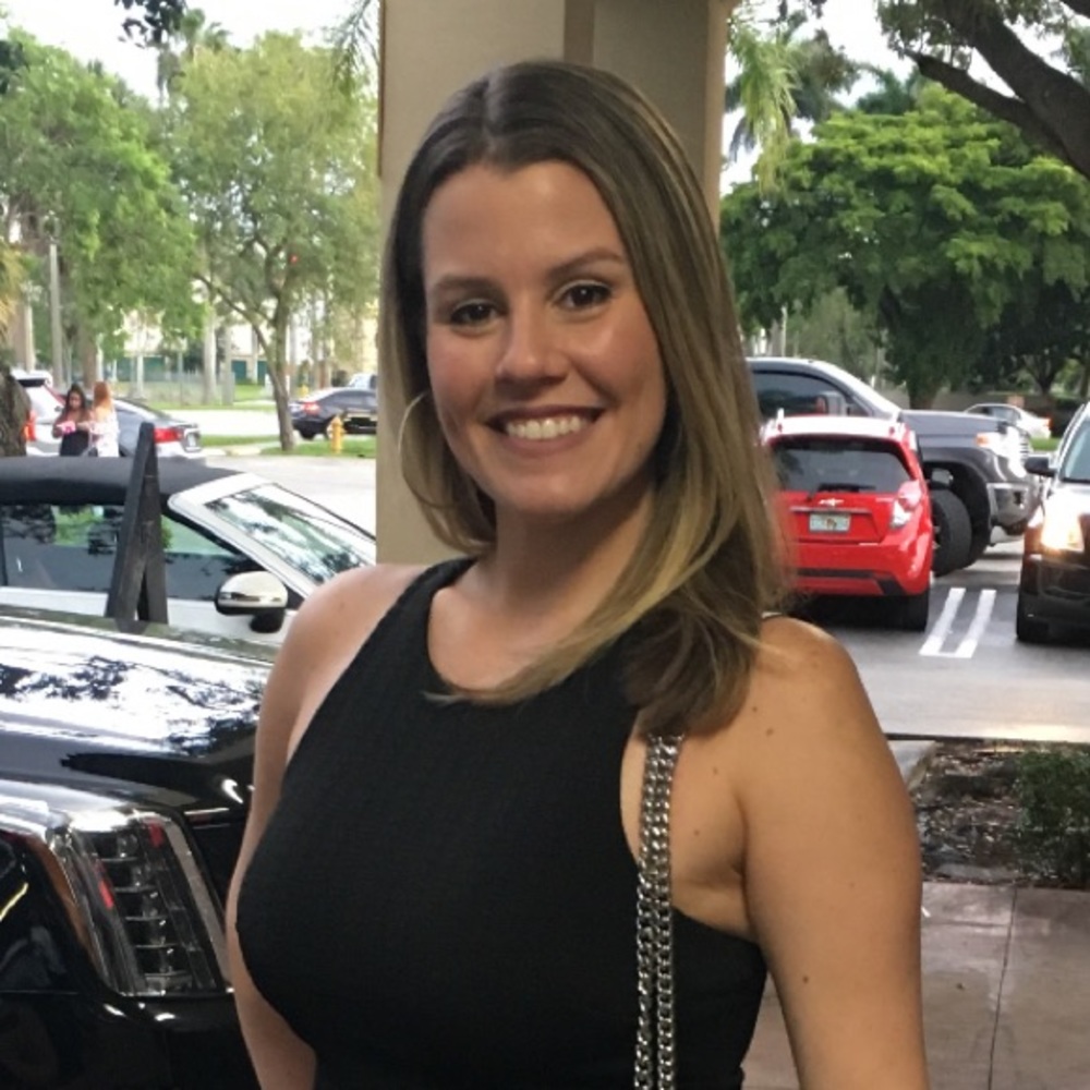 Meet your Posher, Cristina